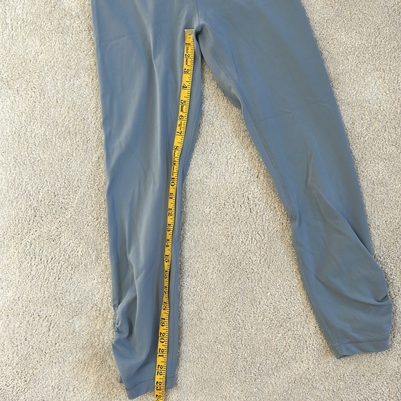Lululemon Align Twisted Waist Leggings - Picture 8 of 9